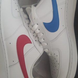 Air Force 1 '07 (Red/Blue Swoosh)